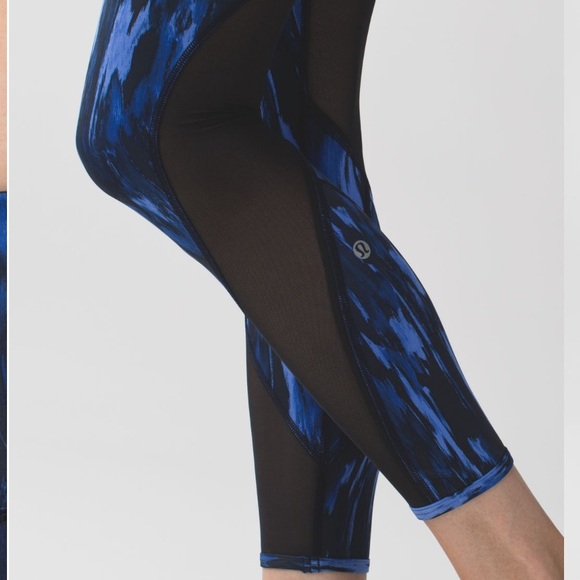 Lululemon All Meshed Up Leggings - Picture 5 of 9